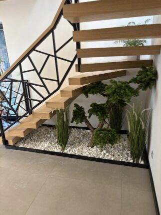 Bonsai na naturalnym pniu - idealny pod schody 150cm